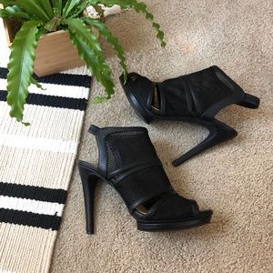 Jessica Simpson Heeled Slingback Pumps